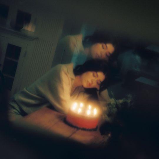 Coverafbeelding Dylan Conrique - Birthday Cake