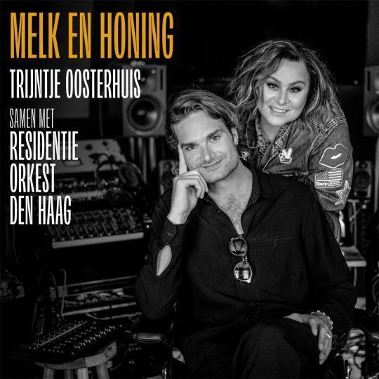 Coverafbeelding Trijntje Oosterhuis met Residentie Orkest Den Haag - Melk en honing