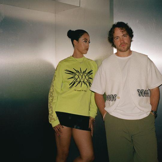 Coverafbeelding Rossi & Jazzy - High On Me