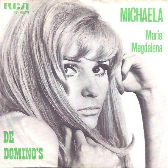 Coverafbeelding De Domino's - Michaela
