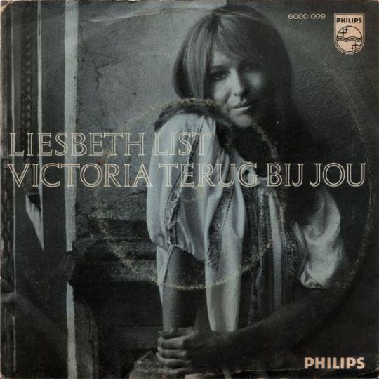 Coverafbeelding Victoria - Liesbeth List