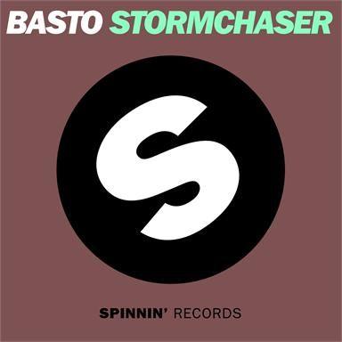 Coverafbeelding Stormchaser - Basto